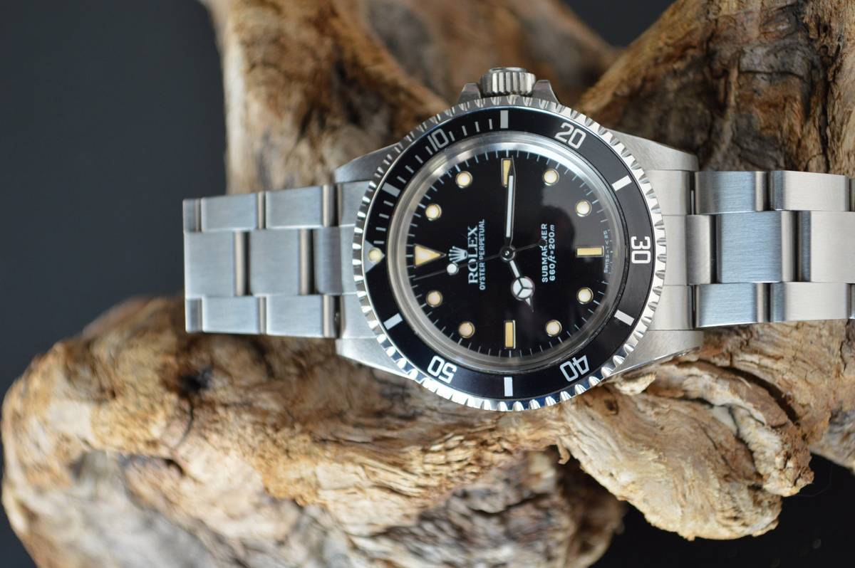 Rolex-Submariner_