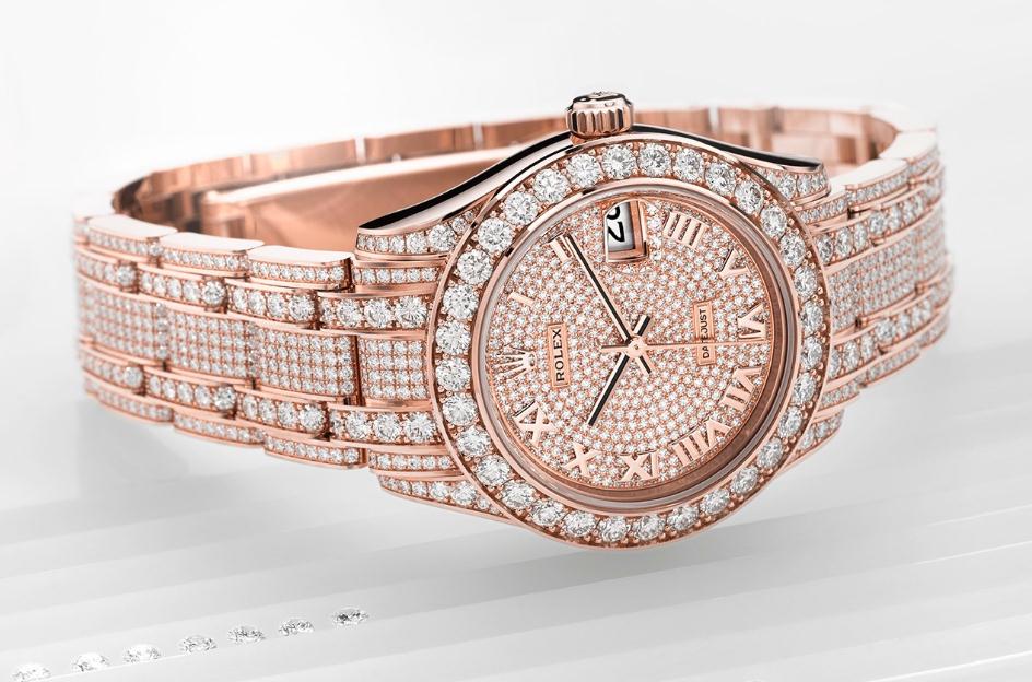 The 34 mm fake watches are made from 18ct everose gold.